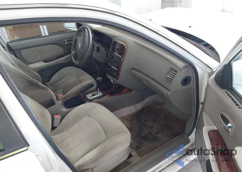 2004 Hyundai Sonata Gls/Lx from USA, damaged, VIN KMHWF35H84A034093